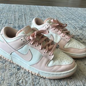 Pink Nike dunks